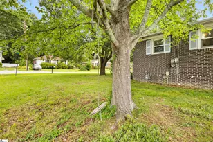 11 Picadilly St, Taylors, SC 29687 - Photo 24