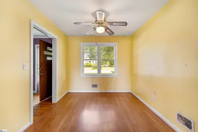 11 Picadilly Street, Taylors, SC 29687 - Photo 10