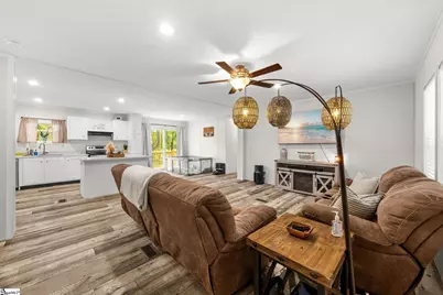 1059 Arnold Road, Anderson, SC 29625 - Photo 2