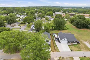 201 Earl St, Greer, SC 29651 - Photo 26