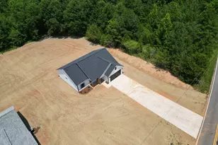 486 Hellams Rd, Gray Court, SC 29645 - Photo 2