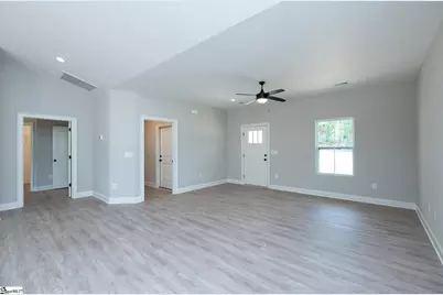 486 Hellams Road, Gray Court, SC 29645 - Photo 4