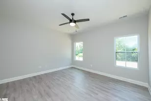 486 Hellams Rd, Gray Court, SC 29645 - Photo 18