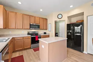 105 Mercer Dr, Simpsonville, SC 29681 - Photo 6