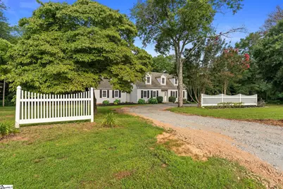703 Mertie Drive, Seneca, SC 29678 - Photo 2