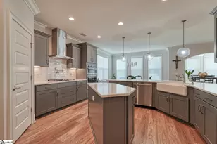 201 Tyrian Dr, Greenville, SC 29607 - Photo 12