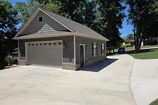 2 Anastasia Ct, Easley, SC 29642 - Photo 2