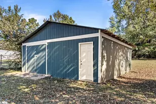 335 Fairview Church Rd, Kinards, SC 29355 - Photo 26