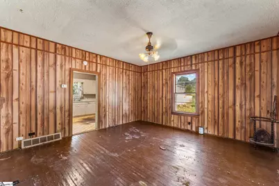 425 Pennsylvania Avenue, Greer, SC 29650 - Photo 4