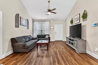 136 N Forest Circle, Marietta, SC 29661 - Photo 8