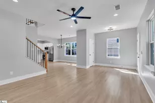202 A W Wilburn Ave, Greenville, SC 29611 - Photo 6