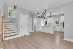 202 A W Wilburn Ave, Greenville, SC 29611 - Photo 8