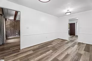 205 Southgate Cir, Piedmont, SC 29673 - Photo 10