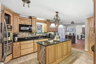 130 Cannon Ln, Easley, SC 29640 - Photo 16
