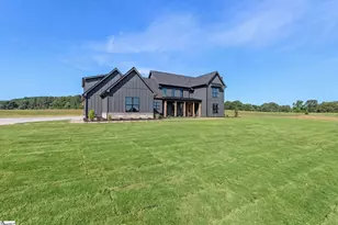 744 Garrison Rd, Pelzer, SC 29669 - Photo 2