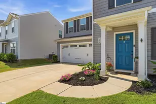 706 Heavenly Days St, Inman, SC 29349 - Photo 2