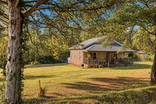 210 Washborn Ave, Pendleton, SC 29670 - Photo 2