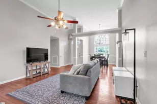 8 Manor Ct, Simpsonville, SC 29681 - Photo 8