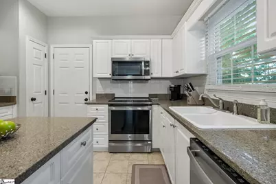 9 Summer Hill Road, Simpsonville, SC 29681 - Photo 10