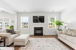 208 Isleview Pl, Greer, SC 29651 - Photo 6