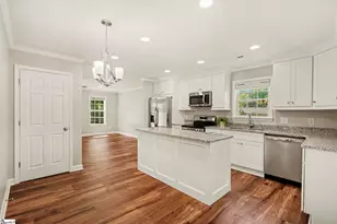 106 Lilly St, Simpsonville, SC 29681 - Photo 2