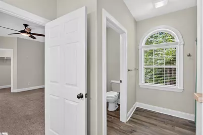 748 N Elm Avenue, Landrum, SC 29356 - Photo 24