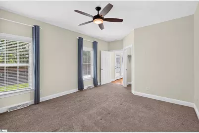 748 N Elm Avenue, Landrum, SC 29356 - Photo 22