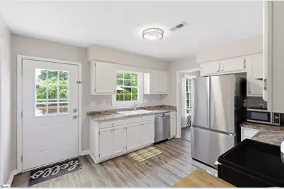 54 Blacks Drive, Greenville, SC 29615 - Photo 8