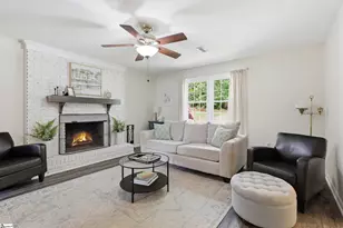 54 Blacks Dr, Greenville, SC 29615 - Photo 4