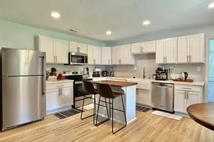159 Country Creek Dr, Pickens, SC 29671 - Photo 8