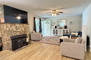 159 Country Creek Dr, Pickens, SC 29671 - Photo 6