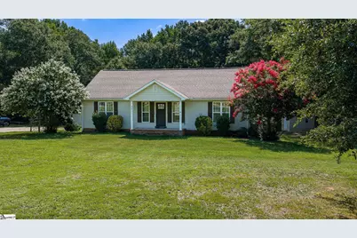 351 Knickerbocker Estate Drive, Fountain Inn, SC 29644 - Photo 2