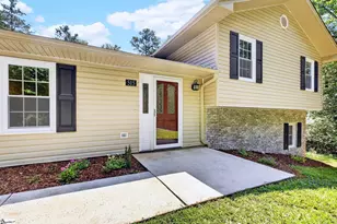 515 Hartwell Dr, Seneca, SC 29672 - Photo 4