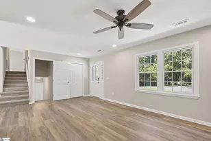 515 Hartwell Dr, Seneca, SC 29672 - Photo 8