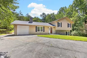 515 Hartwell Dr, Seneca, SC 29672 - Photo 2