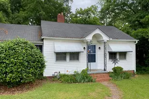 302 Jones St, Laurens, SC 29360 - Photo 1
