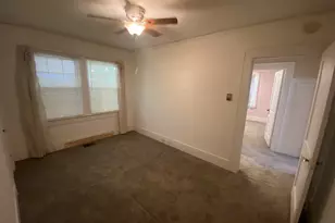 302 Jones St, Laurens, SC 29360 - Photo 20