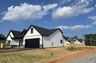 424 Blume Rd, Anderson, SC 29625 - Photo 2