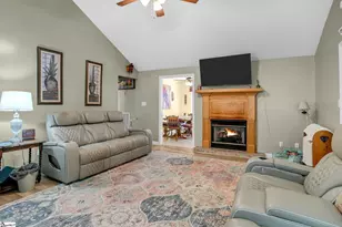145 Austin Pl Dr, Boiling Springs, SC 29319 - Photo 6