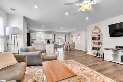 411 Sidney Wilson Road, Greenville, SC 29605 - Photo 6