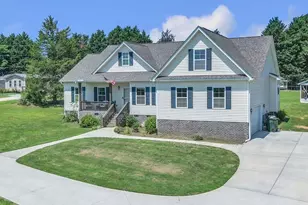 488 Pearson Rd, Greer, SC 29651 - Photo 2