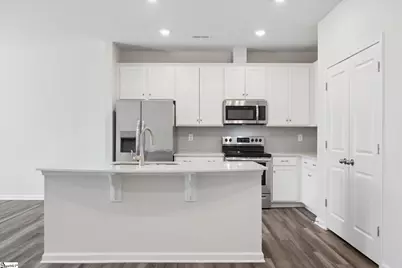 303 E Compass Way, Easley, SC 29640 - Photo 4