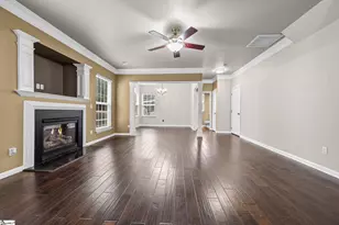211 Keelin Ln, Greer, SC 29650 - Photo 2