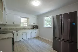 640 Humphrey St, Spartanburg, SC 29301 - Photo 10