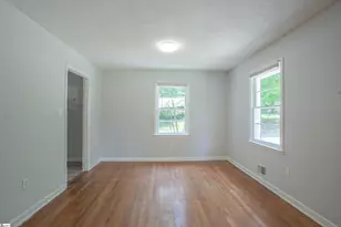 640 Humphrey St, Spartanburg, SC 29301 - Photo 8
