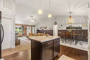 209 Morning Creek Dr, Easley, SC 29640 - Photo 14