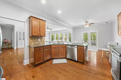 120 Sapphire Pointe Drive, Duncan, SC 29334 - Photo 12