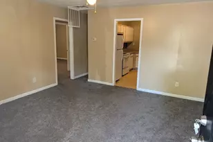108A Garden Spot Cir, Liberty, SC 29657 - Photo 2
