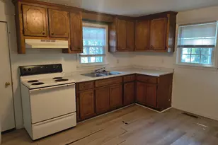 23 6th Ave, Greenville, SC 29609 - Photo 4