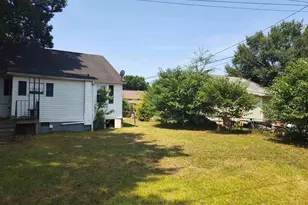 23 6th Ave, Greenville, SC 29609 - Photo 10